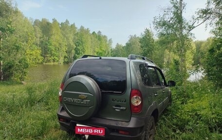 Chevrolet Niva I рестайлинг, 2018 год, 830 000 рублей, 1 фотография