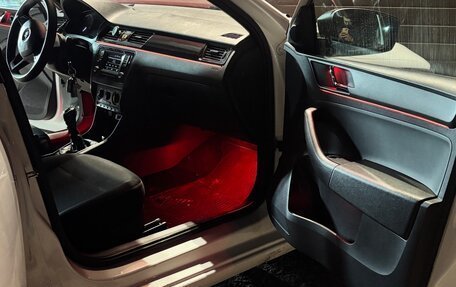 Skoda Rapid I, 2017 год, 940 000 рублей, 13 фотография