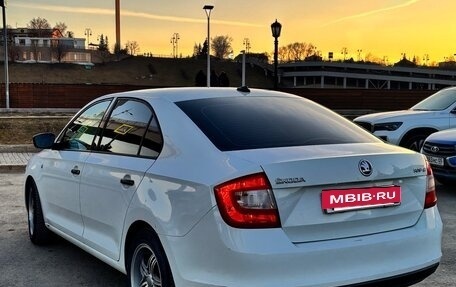 Skoda Rapid I, 2017 год, 940 000 рублей, 5 фотография