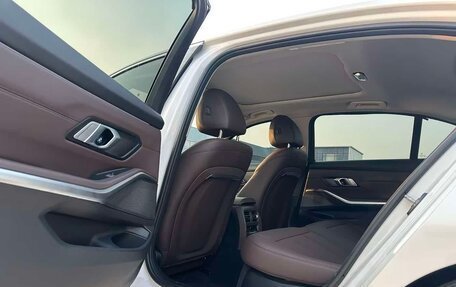 BMW 3 серия, 2024 год, 3 950 000 рублей, 6 фотография