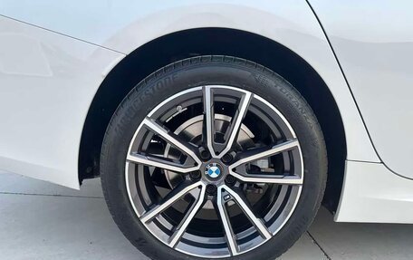 BMW 3 серия, 2024 год, 3 950 000 рублей, 9 фотография