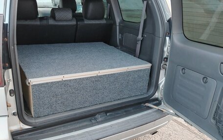 Toyota Land Cruiser Prado 120 рестайлинг, 2006 год, 1 625 000 рублей, 9 фотография