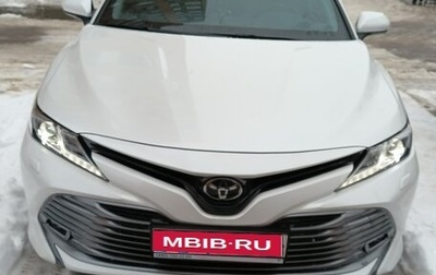 Toyota Camry, 2019 год, 3 250 000 рублей, 1 фотография