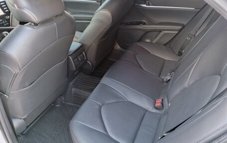 Toyota Camry, 2019 год, 3 250 000 рублей, 13 фотография