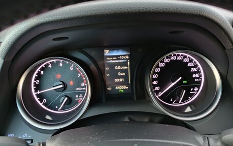 Toyota Camry, 2019 год, 3 250 000 рублей, 14 фотография