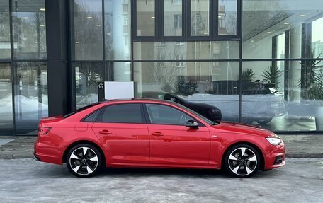 Audi A4, 2017 год, 1 920 000 рублей, 4 фотография