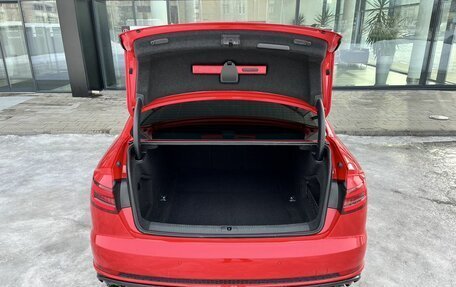 Audi A4, 2017 год, 1 920 000 рублей, 36 фотография