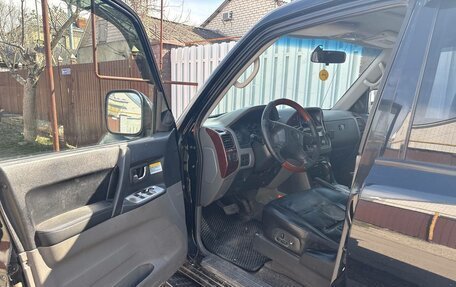 Mitsubishi Pajero III рестайлинг, 2006 год, 900 000 рублей, 6 фотография