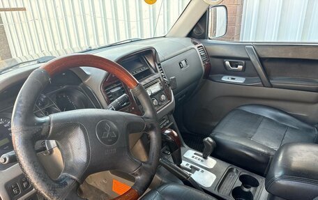 Mitsubishi Pajero III рестайлинг, 2006 год, 900 000 рублей, 8 фотография