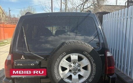 Mitsubishi Pajero III рестайлинг, 2006 год, 900 000 рублей, 11 фотография