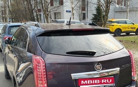 Cadillac SRX II рестайлинг, 2014 год, 1 800 000 рублей, 2 фотография