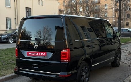 Volkswagen Caravelle T6 рестайлинг, 2018 год, 3 380 000 рублей, 4 фотография