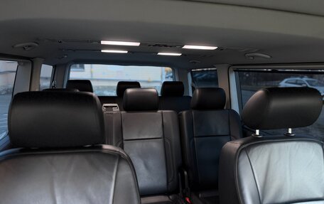 Volkswagen Caravelle T6 рестайлинг, 2018 год, 3 380 000 рублей, 22 фотография