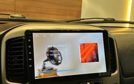 Ford Maverick, 2006 год, 750 000 рублей, 13 фотография