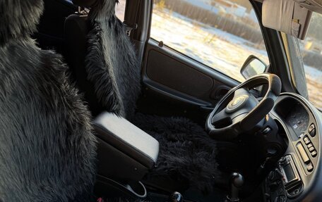 Chevrolet Niva I рестайлинг, 2015 год, 645 000 рублей, 8 фотография