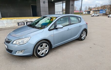 Opel Astra J, 2011 год, 759 000 рублей, 13 фотография
