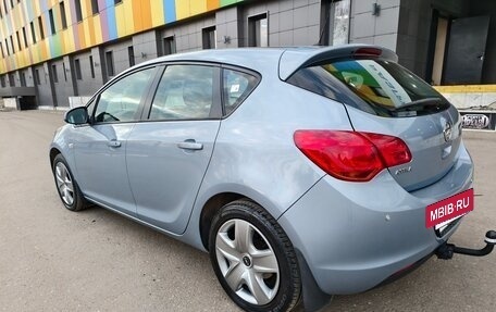 Opel Astra J, 2011 год, 759 000 рублей, 8 фотография