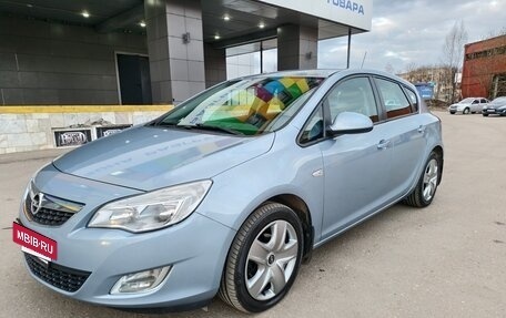 Opel Astra J, 2011 год, 759 000 рублей, 12 фотография