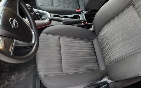 Opel Astra J, 2011 год, 759 000 рублей, 26 фотография