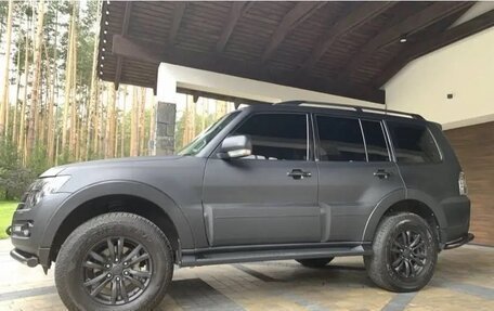 Mitsubishi Pajero IV, 2019 год, 4 950 000 рублей, 4 фотография