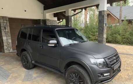 Mitsubishi Pajero IV, 2019 год, 4 950 000 рублей, 7 фотография