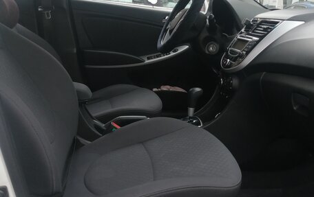 Hyundai Solaris II рестайлинг, 2013 год, 890 000 рублей, 8 фотография