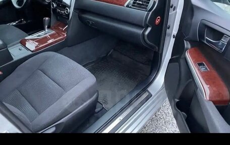 Toyota Camry, 2012 год, 1 850 000 рублей, 6 фотография