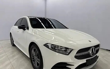 Mercedes-Benz A-Класс, 2021 год, 1 512 000 рублей, 3 фотография