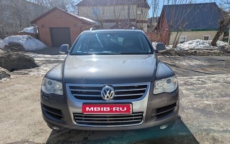 Volkswagen Touareg III, 2008 год, 1 049 000 рублей, 1 фотография