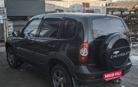 Chevrolet Niva I рестайлинг, 2010 год, 550 000 рублей, 3 фотография