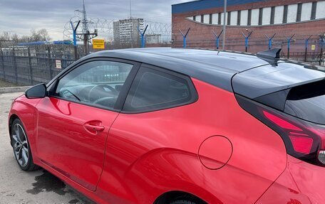 Hyundai Veloster II, 2018 год, 1 850 000 рублей, 9 фотография