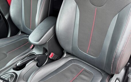 Hyundai Veloster II, 2018 год, 1 850 000 рублей, 20 фотография