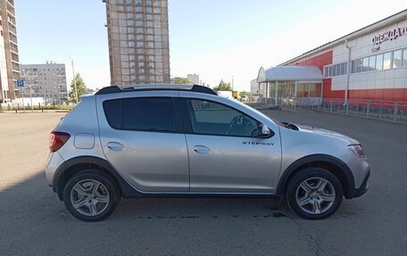 Renault Sandero II рестайлинг, 2021 год, 1 355 000 рублей, 5 фотография