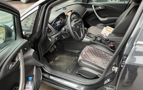 Opel Astra J, 2011 год, 630 000 рублей, 8 фотография