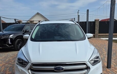 Ford Kuga III, 2017 год, 1 950 000 рублей, 3 фотография