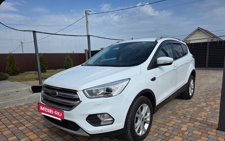 Ford Kuga III, 2017 год, 1 950 000 рублей, 4 фотография