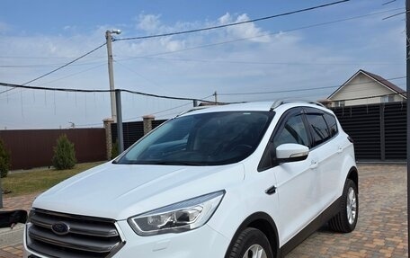 Ford Kuga III, 2017 год, 1 950 000 рублей, 5 фотография