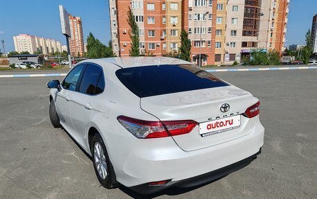 Toyota Camry, 2020 год, 3 100 000 рублей, 7 фотография