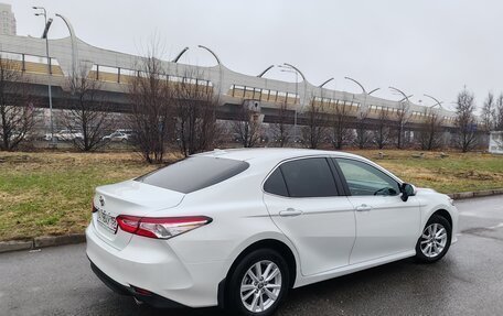 Toyota Camry, 2020 год, 3 100 000 рублей, 11 фотография