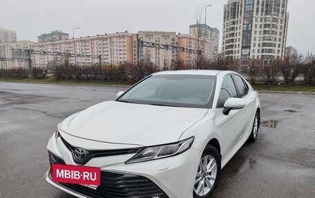 Toyota Camry, 2020 год, 3 100 000 рублей, 9 фотография