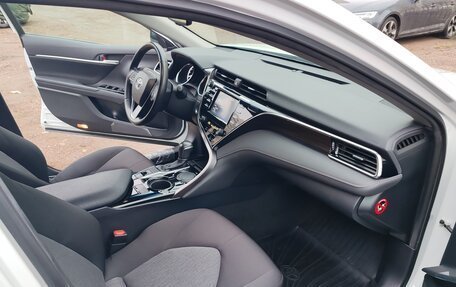 Toyota Camry, 2020 год, 3 100 000 рублей, 22 фотография