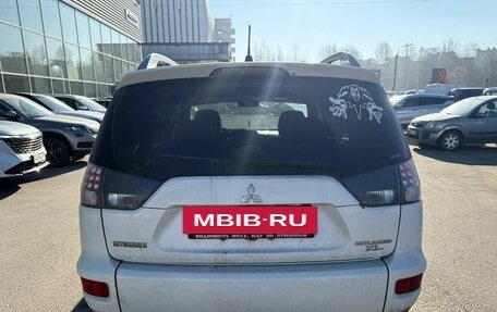 Mitsubishi Outlander III рестайлинг 3, 2010 год, 1 065 223 рублей, 4 фотография