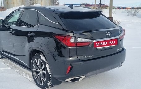 Lexus RX IV рестайлинг, 2019 год, 5 450 000 рублей, 4 фотография