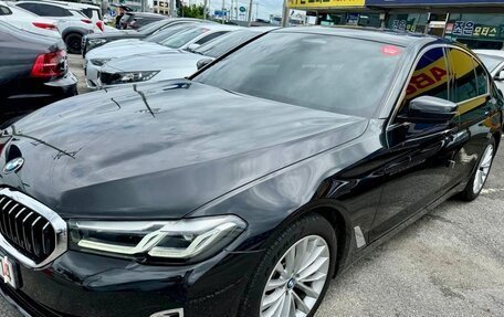 BMW 5 серия, 2021 год, 3 150 000 рублей, 2 фотография