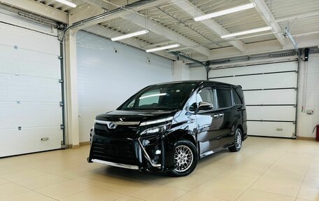 Toyota Voxy III, 2019 год, 2 999 900 рублей, 1 фотография