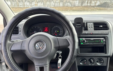 Volkswagen Polo VI (EU Market), 2013 год, 990 000 рублей, 6 фотография