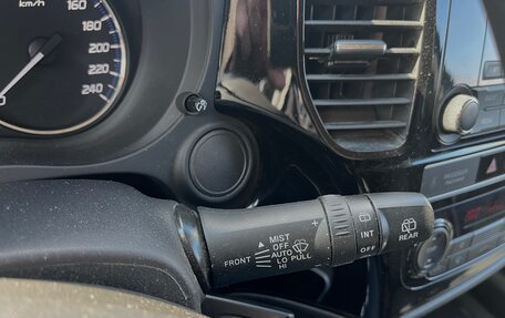 Mitsubishi Outlander III рестайлинг 3, 2018 год, 2 350 000 рублей, 23 фотография