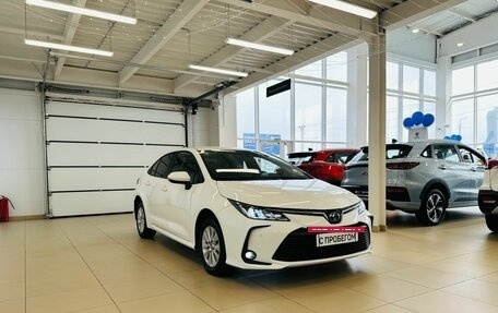 Toyota Corolla, 2020 год, 1 949 000 рублей, 8 фотография