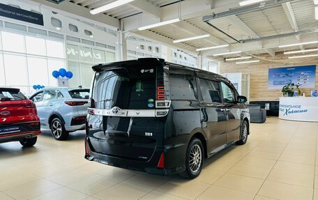 Toyota Voxy III, 2019 год, 2 999 900 рублей, 6 фотография