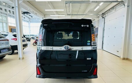 Toyota Voxy III, 2019 год, 2 999 900 рублей, 5 фотография